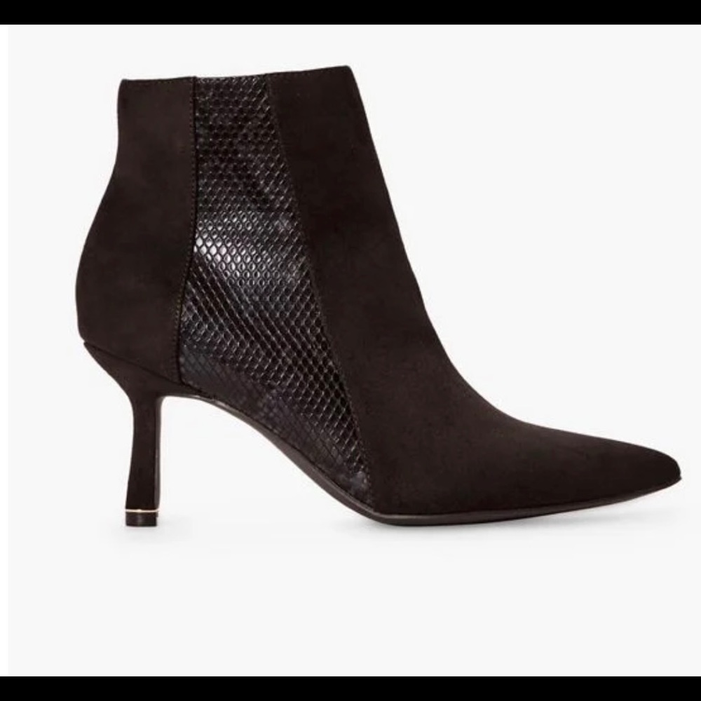 Black side zipped Stiletto Bootie